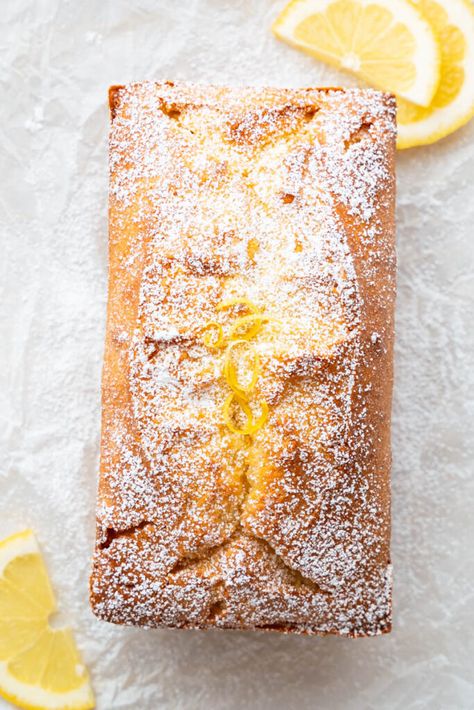 Lemon Loaf Cake (super moist and fluffy) Easy Lemon Loaf Cake Recipes, Simple Loaf Cake, Vanilla Loaf Cake Recipe, Moist Lemon Loaf, Vanilla Loaf Cake, Lemon Yogurt Cake Recipe, Lemon Loaf Cake Recipe, Delicious Lemon Cake, Lemon Yogurt Cake