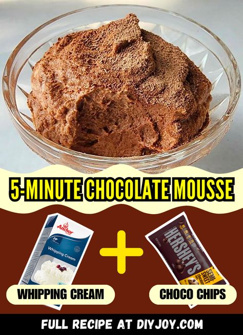 Easy Chocolate Mousse Recipe 2 Ingredients, Easy Chocolate Mousse Recipe, Hillbilly Kitchen, Quick And Easy Desserts, Easy Chocolate Mousse, Chocolate Mousse Recipe, Choco Chips, Country Cooking, 2 Ingredient