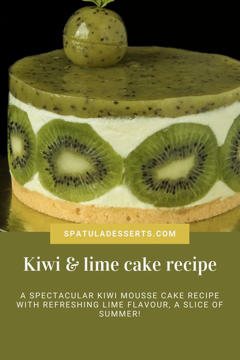 A spectacular kiwi mousse cake recipe with refreshing lime flavour, a slice of summer!  This cake was inspired by my Fraisier cake. I went for kiwi this time instead of strawberry and made the cream even lighter using a super refreshing lime yogurt mousse. And it´s easier to make than you might think! Strawberry Kiwi Dessert, Kiwi Cake Recipe, Kiwi Mousse, Kiwi Tart, Kiwi Recipe, Spatula Desserts, Kiwi Dessert, Special Deserts, Fraisier Cake