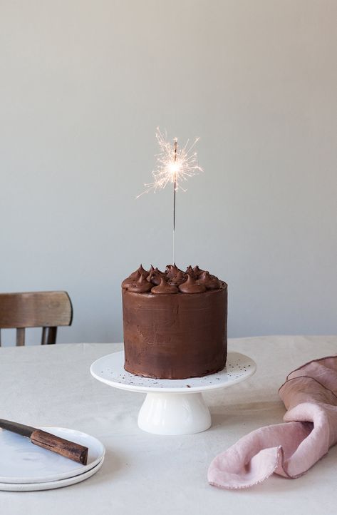 Minimal Chocolate Cake, Minimalist Chocolate Cake, Hbd Cake Minimal, Minimal Cake Design, Minimal Birthday Cake, Chocolate Layered Cake, Dinara Kasko, Small Birthday Cakes, Random Shapes