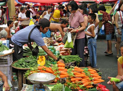 Market Scene, Philippines Culture, Abs Cbn, Traditional Market, Filipino Culture, How To Go, Indian Outfit, Makati, Metro Manila