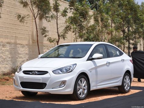 Hyundai Verna Wallpapers Verna Wallpapers, Verna Fluidic, Verna Car, Hyundai Verna, Car Wallpaper, Hyundai Sonata, Police Cars, Car Wallpapers, Bmw Car