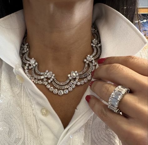 Harry Winston Jewelry, Baguette Side Stones, Bridal Necklace Designs, Neck Pieces Jewelry, The Bling Ring, Diamond Necklace Designs, David Webb, Bridal Jewelry Collection, Harry Winston