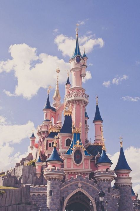 Disneyland Chateau Disney, Lindo Disney, Dunia Disney, Disney Mignon, Disney Parque, Foto Disney, Image Princesse Disney, 디즈니 캐릭터, Images Disney