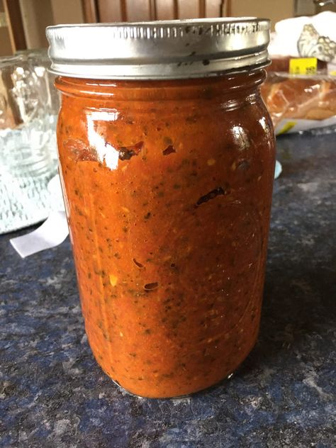 Roasted Tomato Spaghetti Sauce, Balsamic Pasta Sauce, Roasted Tomato Spaghetti, Extra Tomatoes, Balsamic Pasta, Tomato Spaghetti, Canning Jam Recipes, Preserving Vegetables, Canned Spaghetti Sauce