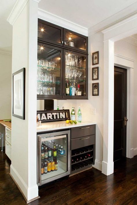 58 Exquisite home bar designs built for entertaining Bar Closet, Small Home Bar Ideas, Small Wet Bar, Bar Remodel, Small Bars For Home, Bar Nook, Bar Deco, Bar In Casa, Kitchen Desks