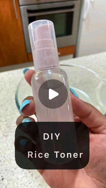 Tranquil Life Wellness on Instagram: "Glow from within with the power of rice! 🌾✨ This DIY rice toner is a skincare game-changer, packed with natural vitamins and minerals to brighten and hydrate your skin. Say hello to a radiant, smoother complexion with this simple homemade remedy. Ready to try it?  #healthandbeauty #glowingskin #skincareroutine #beautytips #naturalbeauty #glowingskin #glowingskin #healthylifestyle #beautycare #selfcareroutine #nutritiontips #mindbodysoul #healthyskin #beautybloggers #face #ecobeauty #ricetoner #cleanbeauty #beautyinfluencer #skincare #beautydiy #organicbeauty #healthyskin #fitnessjourney #beauty #beautysecrets #sustainablebeauty #glow #usa #healthyhabits" Natural Face Toner Diy, Rice Toner Diy, Rice Toner For Face, Toner Diy, Rice Toner, Diy Toner, Face Brightening, Eco Beauty, Natural Vitamins