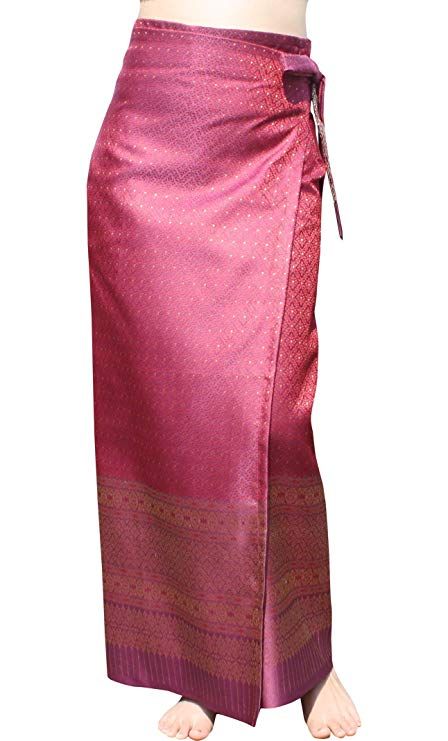 Thai Wrap Skirt, A Line Wrap Skirt, Wrap Around Skirt Outfit, Sarong Skirt Outfit, Rok Tenun, Thai Skirt, Pink Sarong, Sarong Wrap Skirt, Saree Skirt