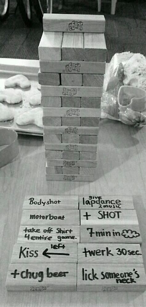 Strip Jenga? How is this not a real thing yet? Bachelorette Bucket Lists, Drunk Jenga, Silvester Party, Festa Party, Drinking Games, Adult Games, Hen Party, Game Night, Fun Games