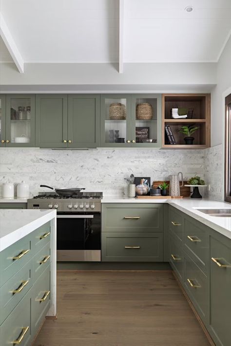 Key kitchen trends raising the temperature this year Metricon Kitchen, Key Kitchen, Sage Kitchen, Living Room Transitional, Transitional Decor Style, Green Kitchen Cabinets, Kitchen Farmhouse, Transitional Kitchen, Kitchen Inspiration Design