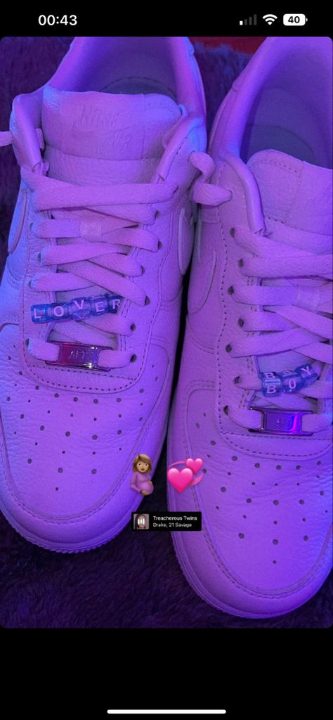 Drake Af1, Drake Air Force 1, Hype Pics, Air Force 1 Outfit, Nike Air Force 1 Outfit, Edgars Haircut, Cute Marshmallows, Nike Shoes Air Force, Taylor Swift Tour Outfits