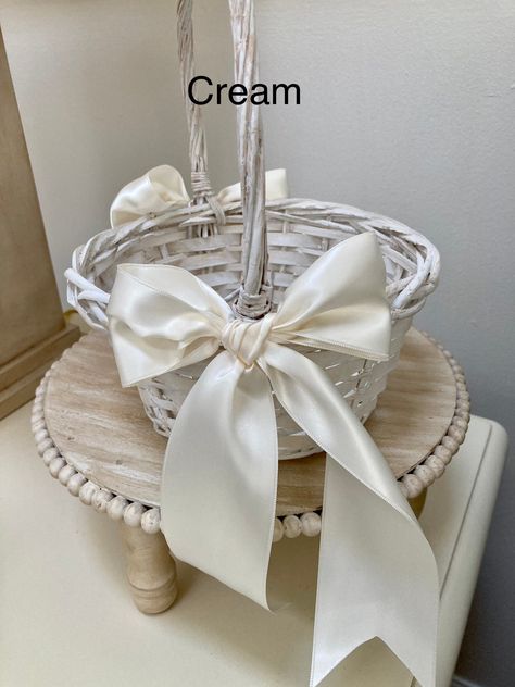 Planning a Wedding? https://etsy.me/3pSgNY7 #countrybarn #flowergirlbasket #flowergirl #diy #plainbasket #satinbasket #largebasket #ivoryflowergirl #weddingbasket #farmhouse