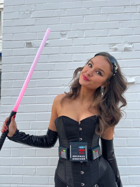 Dark Vader Costume Women, Super Hero Female Costumes, Women’s Darth Vader Costume, Darth Vader Costume For Women, Female Darth Vader Costume, Darth Vader Halloween Costume, Darth Vader Costume, Creative Costume Ideas, Darth Vader Halloween