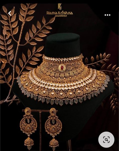 Heavy Bridal Jewellery Set, Gold Necklace Heavy Design, Indian Heavy Jewellery, Heavy Choker Necklace Gold, Gold Necklace Set Simple Indian Bridal, Heavy Jewellery Designs, Heavy Necklace Indian Bridal Jewelry, Heavy Necklace Designs, Choker Set Gold Jewellery Designs