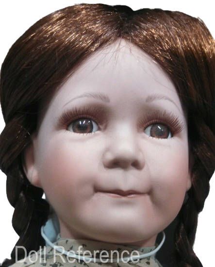 How to find values for Porcelain dolls, how to identify, where to sell and a list of porcelain doll makers Doll Reference, Hamilton Gifts, Vintage Porcelain Dolls, Antique Porcelain Dolls, Where To Sell, Heirloom Doll, Sewing Tags, Porcelain Doll, Doll Maker