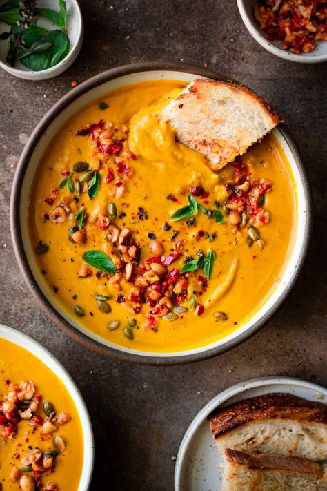 Thai Pumpkin Soup - Rainbow Plant Life Thai Coconut Pumpkin Soup, Vegan Thai Soup, Pumpkin Soup Aesthetic, Autumn Soups And Stews, Soup Food Photography, Best Pumpkin Soup, Thai Soups, Pumkin Soup, Soup Aesthetic