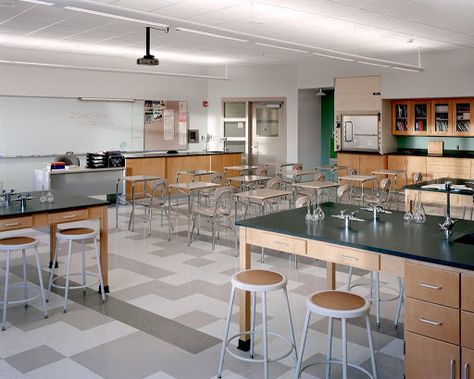 chemistry classroom Chemistry Classroom Aesthetic, Science Lab High School, Korean School Interior, Classroom Aesthetic High School Korean, Aesthetic Science Classroom, Bloxburg Science Classroom, Science Classroom Aesthetic, Science Lab Classroom, Korean Classroom