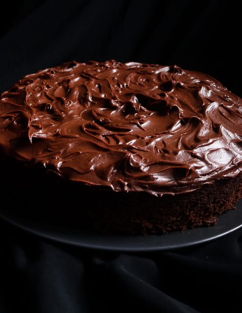 Single Chocolate Cake, 9 Inch Cake Recipe Single Layer, Chocolate Cake One Layer, 9 Inch Chocolate Cake Recipe, 1 Layer Chocolate Cake, One Layer Chocolate Cake Recipe, 8 Inch Chocolate Cake Recipe, 9 Inch Chocolate Cake, Single Layer Chocolate Cake Recipe