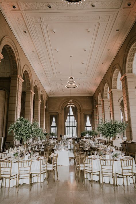 20s Inspired Glam Wedding In An Old Bank Weddings In Mansions, Classy Old School Wedding, Classic Elegant Wedding Aesthetic, Classy Wedding Venue Ideas, Glitz And Glam Wedding Reception, Ballroom Wedding Aesthetic, Ballroom Aesthetic Wedding, 20s Wedding Decor, Classic Traditional Wedding Theme