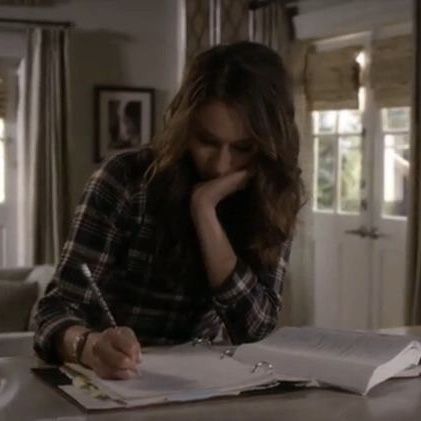 Pretty Little Liars Spencer, Spencer Hastings, Academic Motivation, Study Motivation Inspiration, Junior Year, Studying Inspo, Study Hard, Study Inspiration, School Motivation