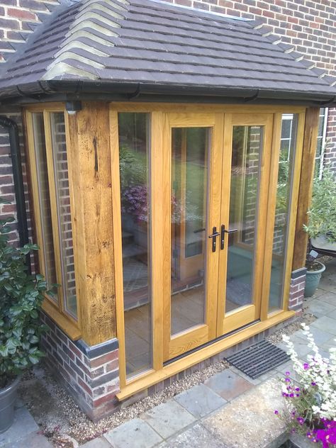 Glass Porch Ideas Entrance, Front Door Portico, Door Portico, Portico Designs, Bay Window Exterior, Bungalow Porch, Enclosed Front Porches, Oak Porch, Porch Extension