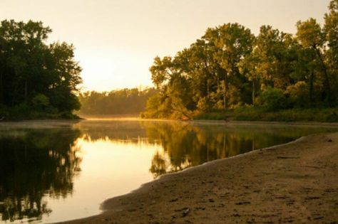 Missouri Photography, Quarry Lake, Spring In New York, Haunted History, Hiking And Camping, Travel Oklahoma, Hidden Places, Summer Destinations, Beautiful Park