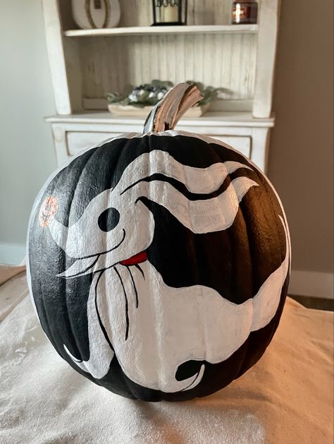 Olivia’s 3rd Grade Pumpkin Painting Project. White Pumpkin Design, Pumpkin Painting Nightmare Before, Couples Pumpkin Painting Ideas, Scary Pumpkin Painting Ideas Creative, Pumpkin Painting Ideas Nightmare Before, Wednesday Pumpkin Painting, Painted Cat Pumpkin, Studio Ghibli Pumpkin Painting, Pumpkin Painting Ideas Scream