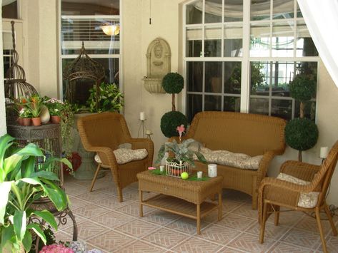 Patio Furniture Arrangement Ideas Patio Furniture Arrangement, Deck Furniture Arrangement, Patio Furniture Placement, Porch Furniture Layout, Indoor Wicker Furniture, Deck Furniture Layout, Patio Furniture Layout, Small Patio Furniture, Patio Layout