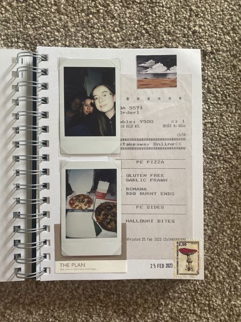 A page of my scrapbook consisting of two polaroids, a selfie with my family and the pizzas we ate. The order receipt is placed on the right side of the page as memorabilia Creative Travel Journal, Buku Diy, Travel Journal Ideas, Diy Photo Book, Journal Therapy, Travel Journal Scrapbook, Buch Design, Bulletin Journal Ideas, Aesthetic Journal