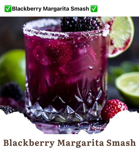 Easy Cooking Ideas, Blackberry Margarita, Traditional Margarita, Boozy Drinks, Lime Soda, Dessert Salads, Triple Sec, Margarita Recipes, Alcohol Drink Recipes