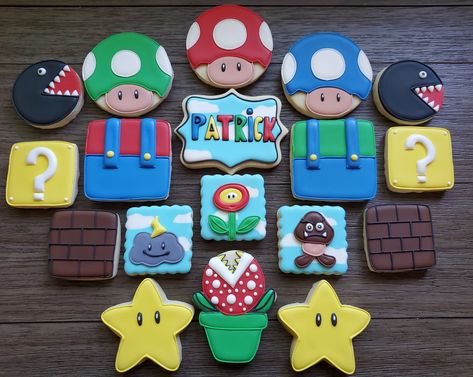 Super Mario Royal Icing Cookies, Mario Birthday Cookies Decorated, Mario Cart Cookies, Mario Kart Cookies Decorated, Super Mario Decorated Cookies, Mario And Luigi Cookies, Mario Royal Icing Cookies, Mario Brothers Cookies Decorated, Mario Bros Cookies Decorated