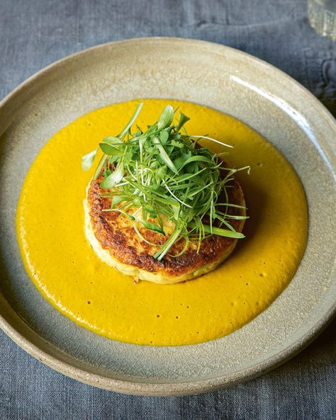 Crab cakes with katsu curry sauce Katsu Curry Sauce, Gourmet Food Plating, Katsu Curry, Crab Cake Recipe, Crab Cake, Fine Dining Recipes, Crab Recipes, James Martin, Curry Sauce