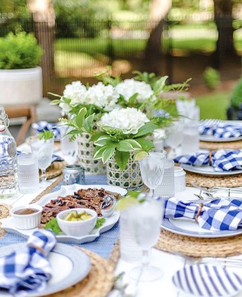 Blue Gingham tablescape Backyard Bbq Table, Backyard Barbeque Party, Backyard Barbecue Party, Bbq Decorations, Gingham Party, Backyard Dinner Party, Dinner Party Table Settings, Barbeque Party, Backyard Barbeque