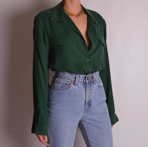 Stellar Vintique on Instagram: “SOLD Loveliest vintage forest green silk blouse. Fits S-L {shop link in bio} Happy New Year stellar babes! This year we have resolved to be…” Green Silk Blouse, Bio Happy, Blouse Fits, Vintage Forest, Girl Fits, Green Silk, Art References, Silk Blouse, Forest Green