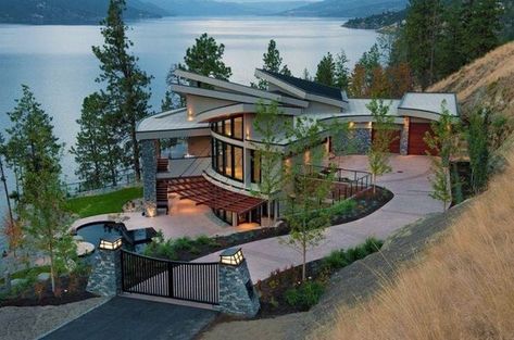 Modern Lake House, Modern Mountain Home, Large House, Luxury Homes Dream Houses, A Hill, Dream House Exterior, Style At Home, Elegant Homes, Residential Architecture