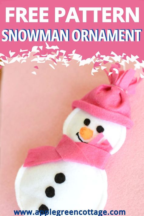 See how to make snowman ornaments using a free printable pattern for a felt snowman ornament! These diy snowman ornaments will look perfect hanging on your Christmas Tree, as part of a Christmas snowman garland, or as decorations for your Christmas presents. Get the free felt snowman ornament pattern now and make tons of cute diy snowman christmas ornaments! Diy Felt Snowman, Felt Snowman Ornament, How To Make Snowman, Snowman Garland, Make Snowman, Origami Christmas Ornament, Sewing Felt, Diy Snowman Ornaments, Christmas Sewing Patterns