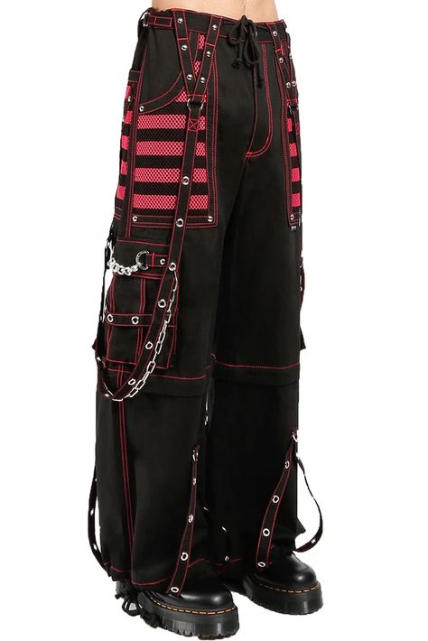 Nyc Tripp Pants, Cool Baggy Pants, Electro Pants, Baggy Goth Outfit, Tripp Pants Outfit, Pink Punk Outfits, Gothic Cargo Pants, Alt Pants, Trip Pants