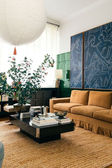 Fabrizio Casiraghi - ELLE DECOR Parisian Loft, Paris Loft, Green Lacquer, Pierre Jeanneret, Up House, Style Deco, French Country House, A Living Room, Interior Inspo