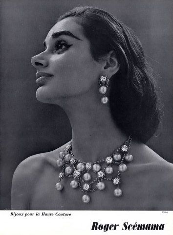 Roger Scémama (Jewels) 1955 Necklace Earing  Photo   Philippe Pottier Necklace Photography, Vintage Chanel Jewelry, Blue Diamond Jewelry, Jewellery Advertising, Jewelry Ad, Ideas Jewelry, Jewelry Drawing, Jewelry Ads, Crystal Accessories