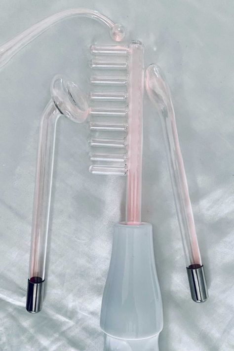 High Frequency Wand Aesthetic, High Frequency Aesthetic, Esthetician Machines, Facial Steamer Aesthetic, Esthetician Products, Advanced Esthetics, High Frequency Wand, Facial Machines, Esthetician Inspiration