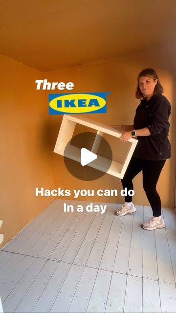 Ikea Hack Bench, Diy House Makeover, Kallax Unit, Supermarket Design Interior, Easy Ikea Hacks, Ikea Shoe Cabinet, Kallax Hack, Tv Unit Interior Design, Kallax Regal