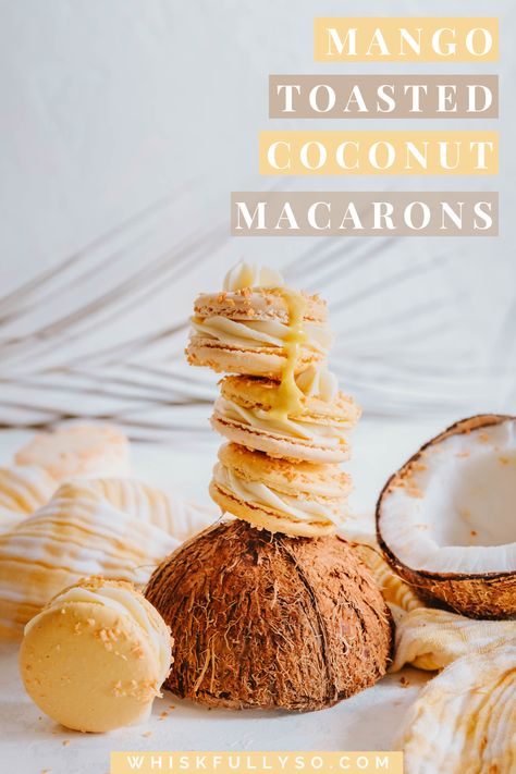 Savoury Macarons, Tropical Macarons, Summer Macarons, Mango Macarons, Macarons Flavors, Ramadan Snacks, Macarons Ideas, Beautiful Macarons, Coconut Macarons