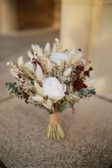 Desert Rose Bouquet, Rustic Bride Bouquet, Wedding Flower Arrangements Fall, Burgundy Bridal Bouquet, Real Wedding Flowers, Boho Bridal Bouquet, Burgundy Bouquet, Autumnal Wedding, Winter Wedding Bouquet