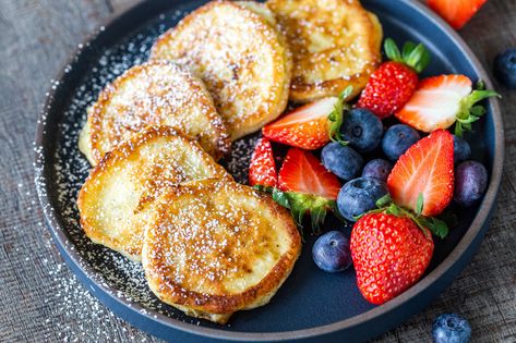 Cottage Cheese Pancakes Cottage Cheese Pancakes Recipe, Cottage Cheese Recipes Healthy, Cottage Cheese Pancakes, Cheese Pancakes, Cottage Cheese Recipes, Pancakes And Waffles, Breakfast Brunch Recipes, Ww Recipes, Pancake Recipe