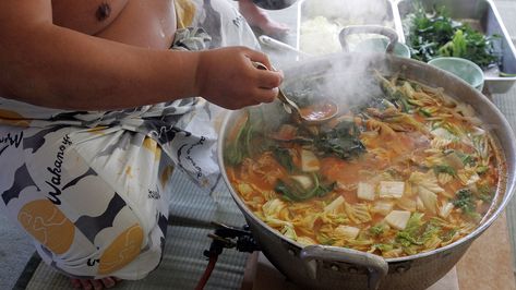 How to Make Your Own Chanko Nabe (Sumo Stew) Chanko Nabe, Flower Shaped Cookies, Chicken Balls, Sumo Wrestler, Clean Protein, Soft Boiled Eggs, Fish Cake, Boiled Eggs, Leeks