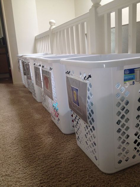 Labeled Laundry Baskets for Large Family Big Family Organization, Large Family Organization, Large Families Living, Small House Organization, Kid Laundry, Laundry System, Commercial Kitchen Faucet, Family Organization, Simple Routine