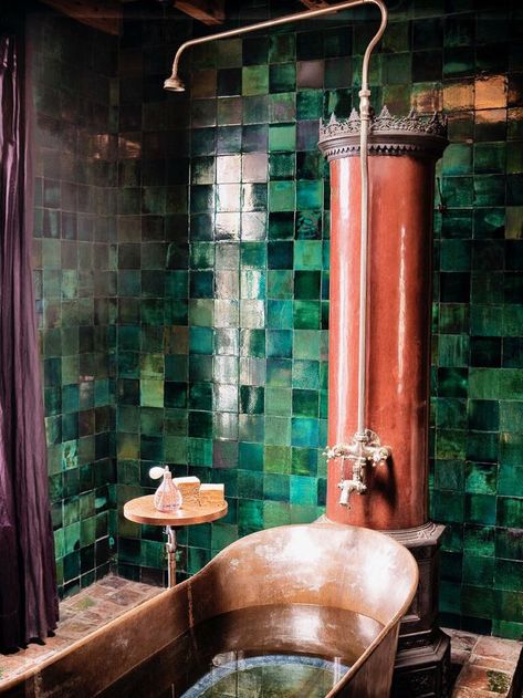 A copper tub in an emerald bathroom = heaven on Earth.  Follow all of our boards for beyond-clean skincare and lifestyle pins! Find us at www.herbivorebotanicals.com Modern Boho Bathroom, Green Tiles, Copper Tub, Copper Bath, Copper Bathtubs, Hiasan Bilik Tidur, Boho Bathroom, Green Tile, Green Bathroom