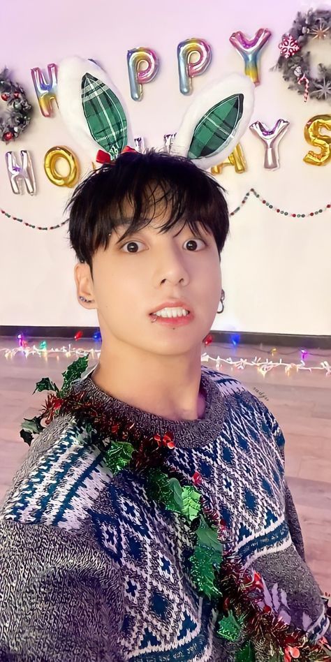 Jungkook Bts Christmas, Happy New Year Photo, Jeon Jungkook Photoshoot, Jimin Jungkook, Jungkook Cute, Foto Jungkook, Foto Bts, Bts Photo, Bts Pictures