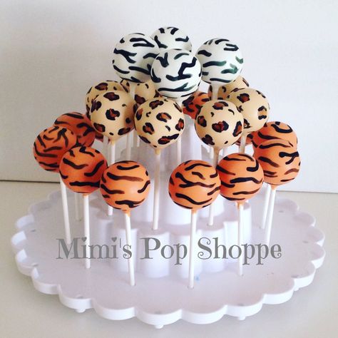 Safari Animal Print Cake Pops Animal Print Cake Pops, Wedding Cake Balls, Elegant Cake Pops, Cake Pop Displays, Animal Print Cake, Cake Pop Designs, Jungle Thema, Gateau Baby Shower, Wild Birthday Party