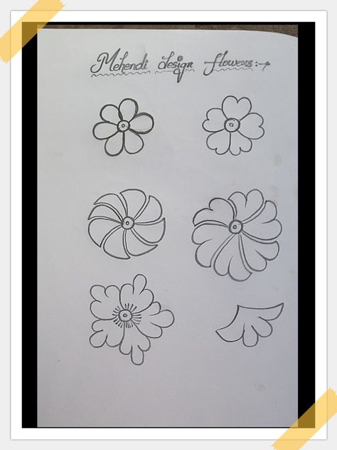 Mehendi design flowers Mahendi Dizain, Henna Flowers, Arabic Mehendi, Simple Mehendi, Beginner Henna, Flower Bunches, Simple Mehendi Designs, Unique Mehndi, Doodle Flowers